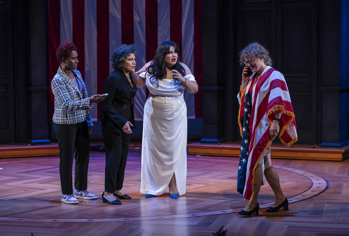 Photos: First Look at POTUS at Steppenwolf Theatre Image