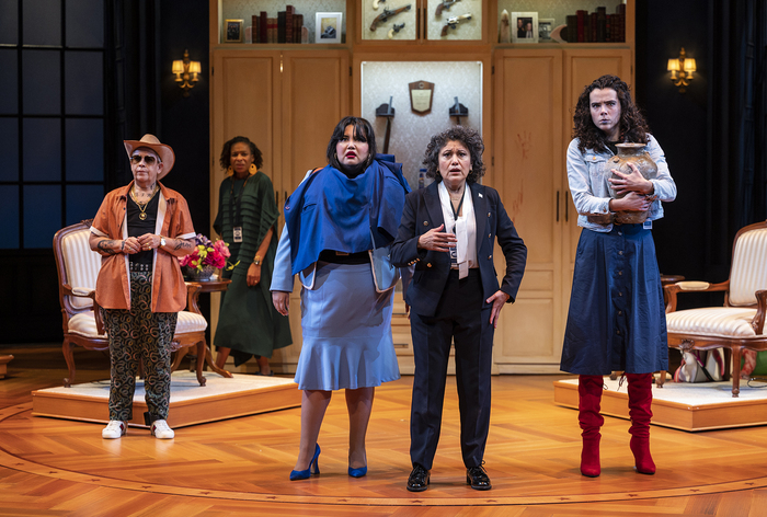 Photos: First Look at POTUS at Steppenwolf Theatre Image