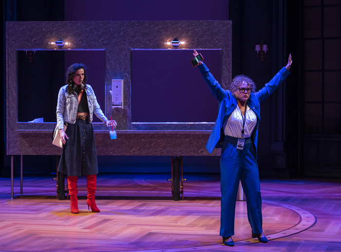 Photos: First Look at POTUS at Steppenwolf Theatre Image
