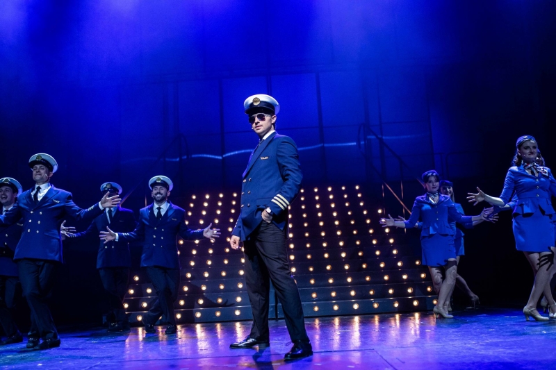 Review: CATCH ME IF YOU CAN at Lodz Musical Theater Image