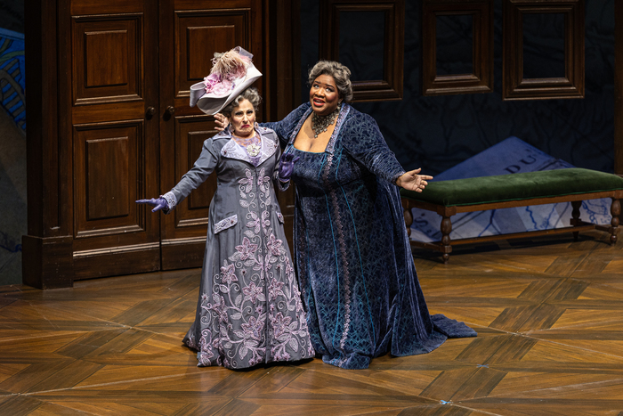 Photos: First Look at DAUGHTER OF THE REGIMENT at Lyric Opera of Chicago Image