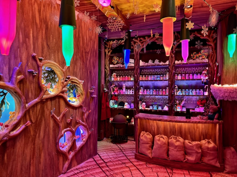 THE CANDY COTTAGE OF CHRISTMAS MAGIC Makes its Debut at Rockefeller Center this Holiday Season  Image