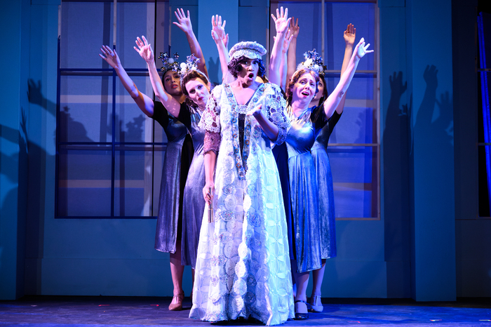 Photos: First Look at MAME at 42nd Street Moon Image