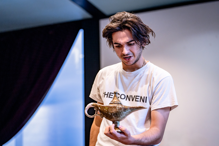 Photos: Inside Rehearsal For ALADDIN Pantomime at Hackney Empire Image