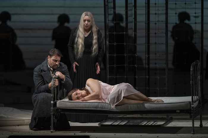 Photos: First Look at Janáček's JENŮFA at Lyric Opera of Chicago Image