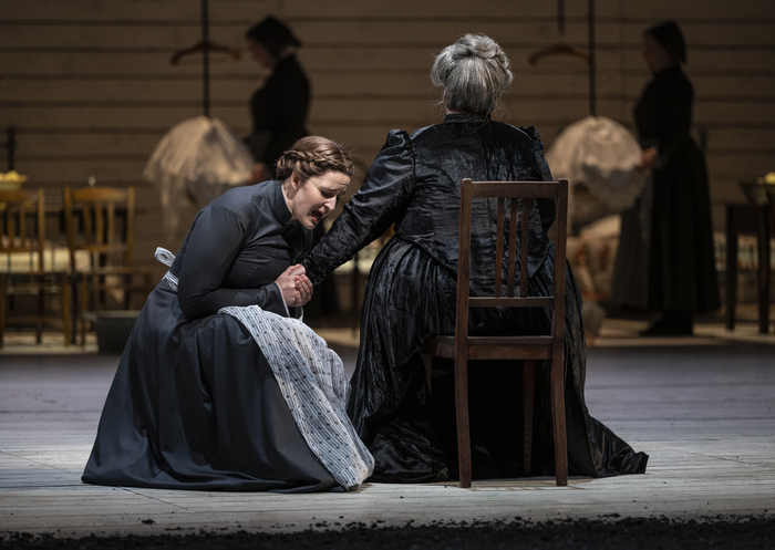 Photos: First Look at Janáček's JENŮFA at Lyric Opera of Chicago Image