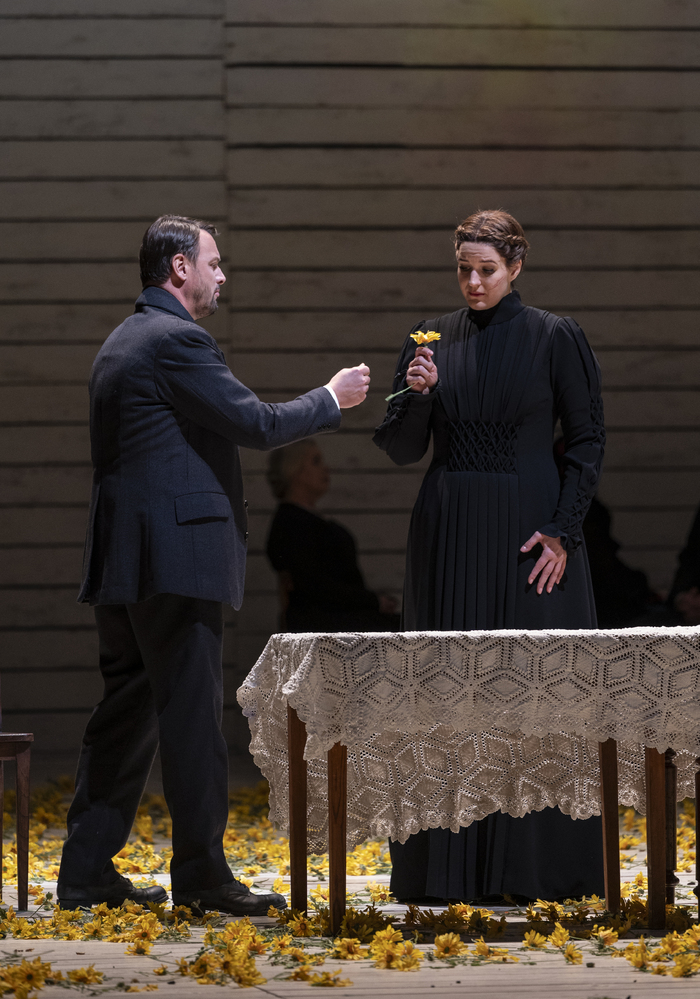 Photos: First Look at Janáček's JENŮFA at Lyric Opera of Chicago Image