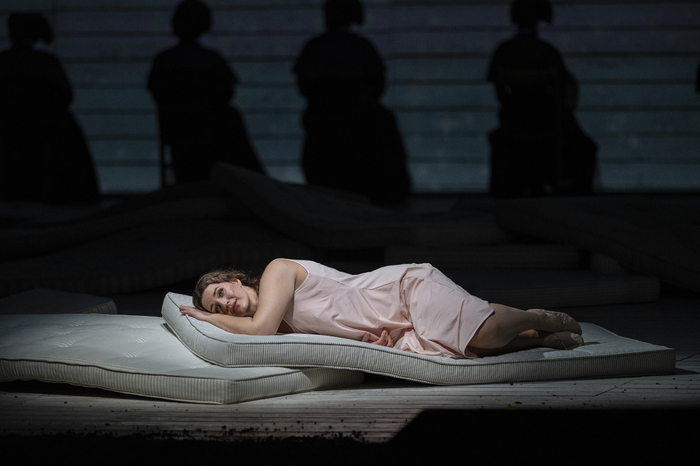 Photos: First Look at Janáček's JENŮFA at Lyric Opera of Chicago Image
