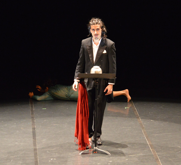 Photos: El Centro De Producción De Danza Contemporánea Llevó El Homenaje Coreográfico Al Escritor Carlos Fuentes Al Cenart Image