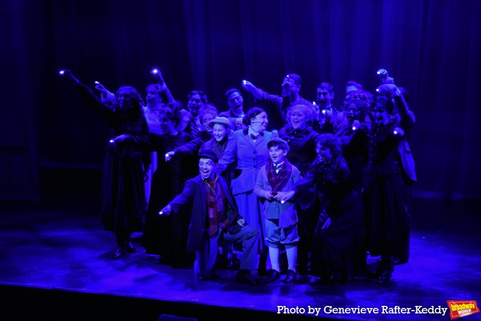 Charlotte Curtis, Michael Hurst, Lee Harrington and The Cast of Mary Poppins Photo