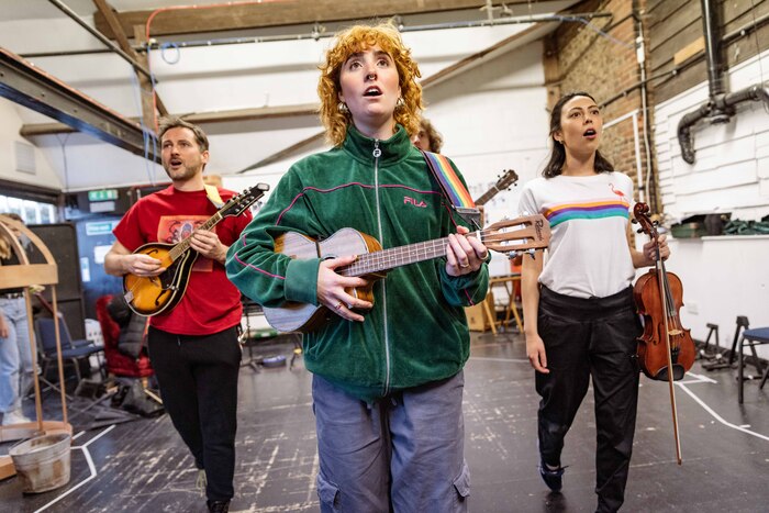 Photos/Video: In Rehearsal For THE WIZARD OF OZ at the Watermill Theatre Image