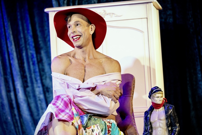 Photos: First Look at MAKE ME GORGEOUS! at Playhouse 46 St. Luke's Image
