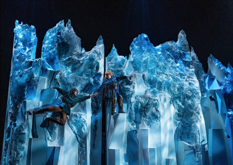 Review: FROZEN at Det Norske Teatret Image