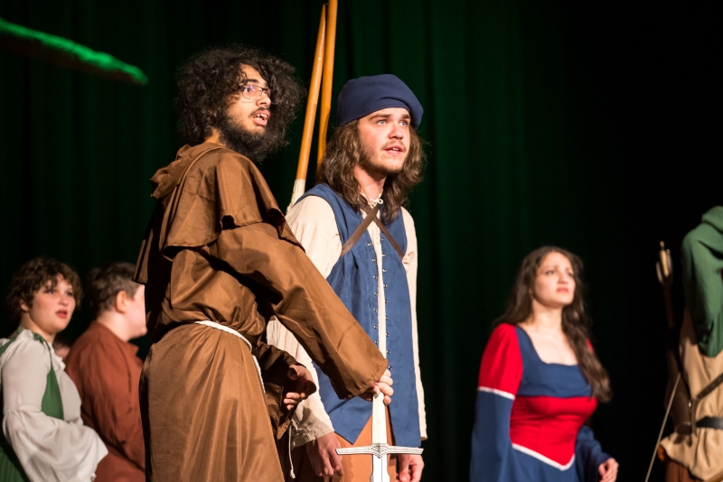 Review: KEN LUDWIG'S SHERWOOD: THE ADVENTURES OF ROBIN HOOD at Hot Springs World Class High School Theater 