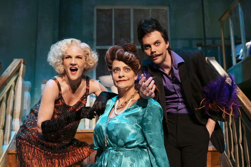 Review: ANNIE at Folketeatret Image