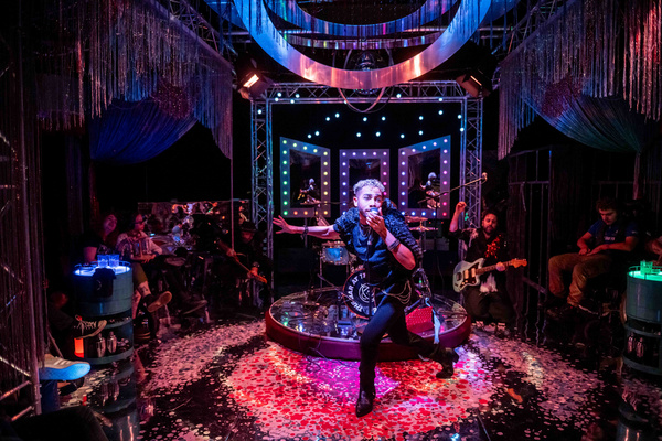 Photos: First Look at THE BAR AT THE EDGE OF TIME By Frozen Light Image