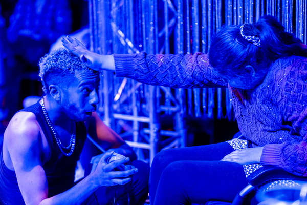 Photos: First Look at THE BAR AT THE EDGE OF TIME By Frozen Light Image
