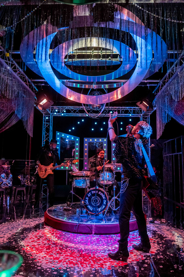 Photos: First Look at THE BAR AT THE EDGE OF TIME By Frozen Light Image
