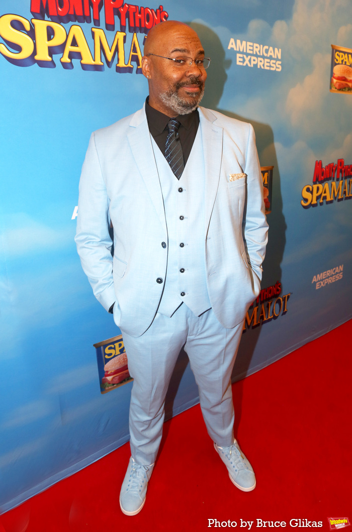 Photos: On the Red Carpet at SPAMALOT Opening Night Image