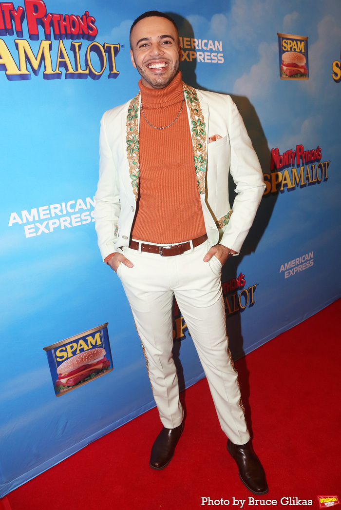 Photos: On the Red Carpet at SPAMALOT Opening Night Image