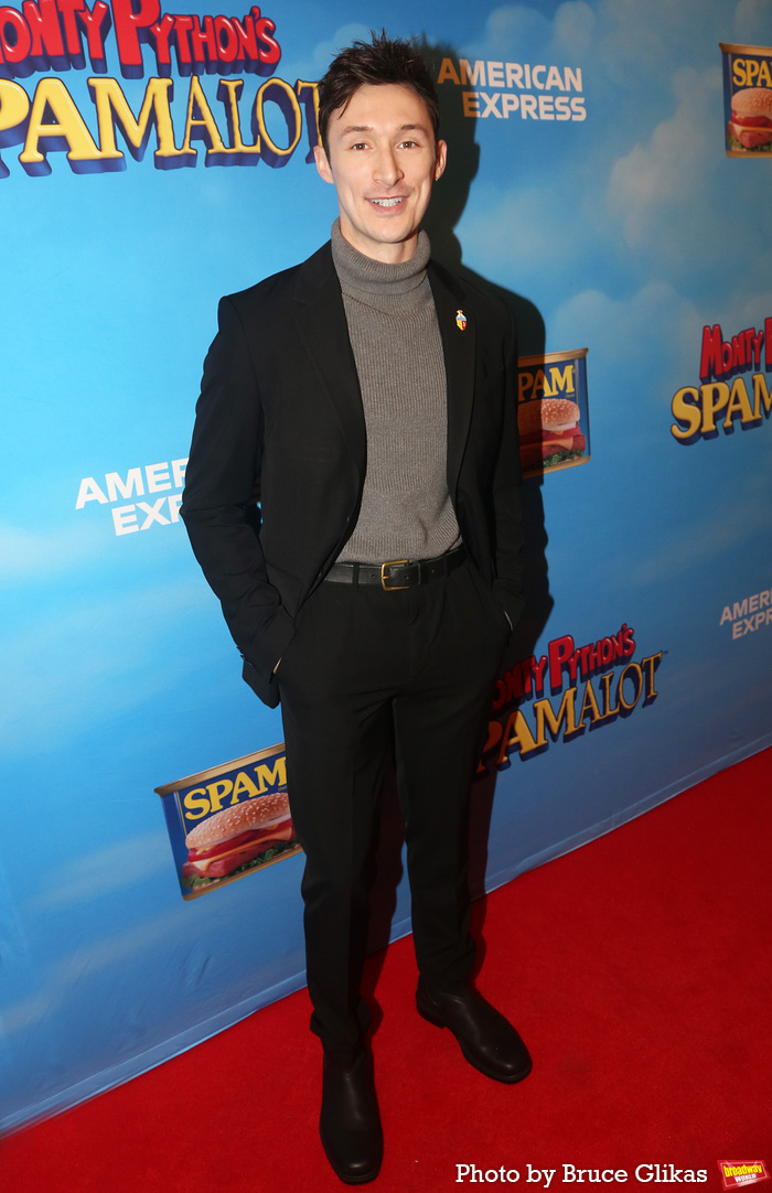 Photos: On the Red Carpet at SPAMALOT Opening Night Image