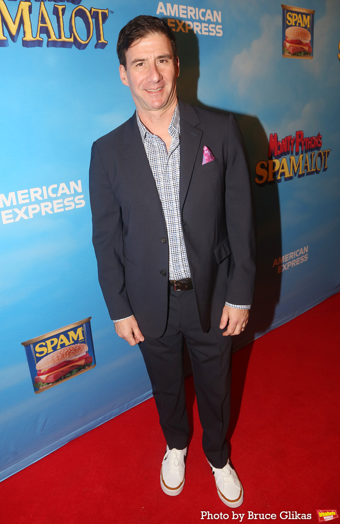 Photos: On the Red Carpet at SPAMALOT Opening Night Image