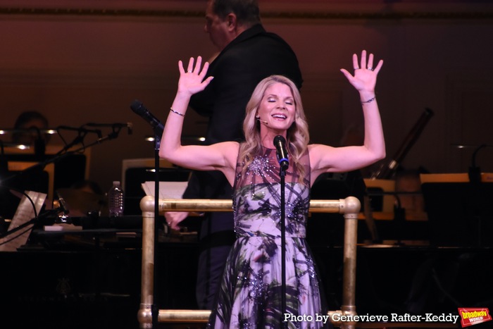 Photos: Kelli O'Hara and Sutton Foster Share the Stage with The New York Pops at Carnegie Hall 