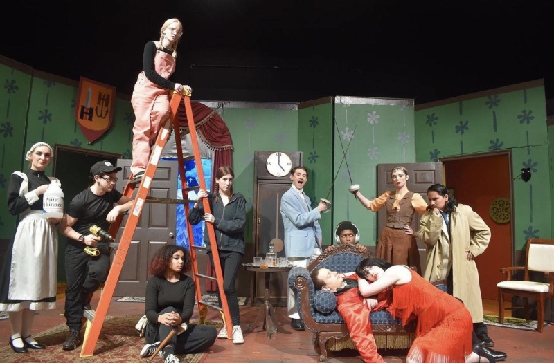 Review: THE PLAY THAT GOES WRONG: HIGH SCHOOL EDITION at Conway High School 