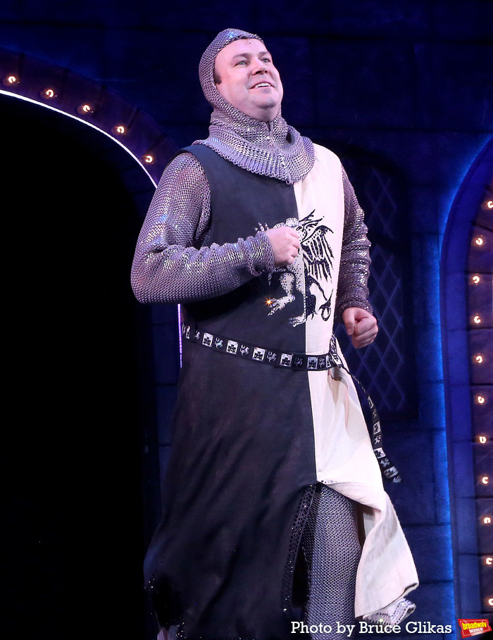 Photos: Get a Look at SPAMALOT Opening Night Bows! Image