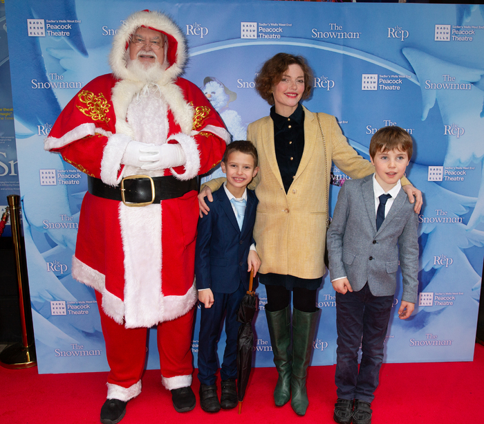 Father Christmas, Camilla Rutherford & Children Photo