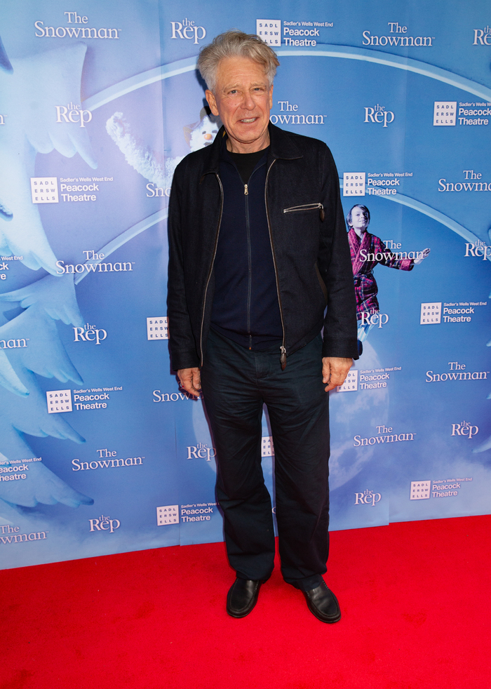 Photos: Stars Arrive at the Opening of THE SNOWMAN at the Peacock Theatre Image