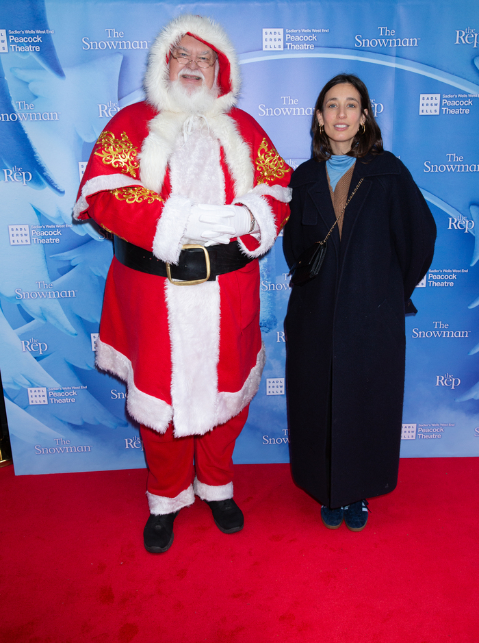 Photos: Stars Arrive at the Opening of THE SNOWMAN at the Peacock Theatre Image