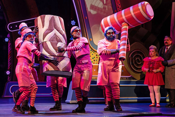 Photos: First Look at CHARLIE AND THE CHOCOLATE FACTORY at Paramount Theatre Image