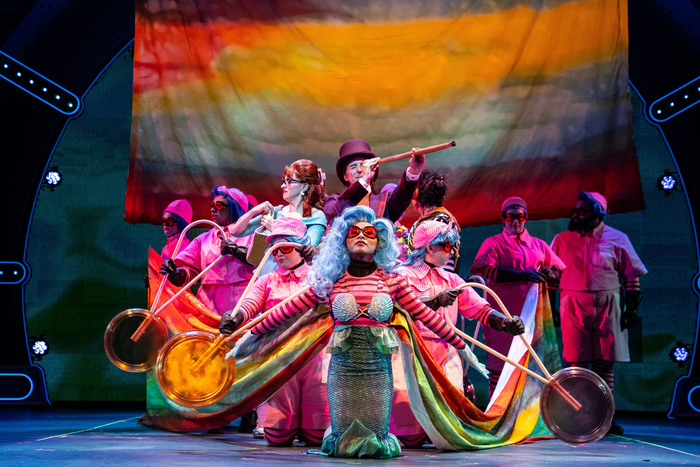 Photos: First Look at CHARLIE AND THE CHOCOLATE FACTORY at Paramount Theatre Image