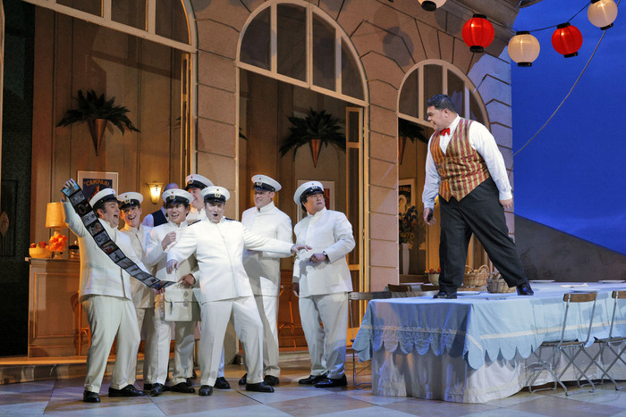 Photos: First Look at THE ELIXIR OF LOVE at San Francisco Opera Image