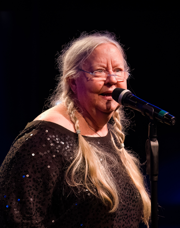 Photos: Conor Weiss Lenses THE LINEUP WITH SUSIE MOSHER Image