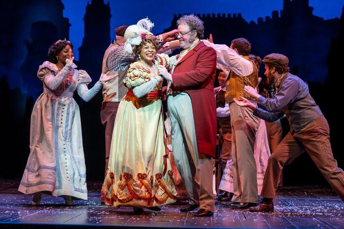 Photos: First Look at A CHRISTMAS CAROL at Ford's Theatre 