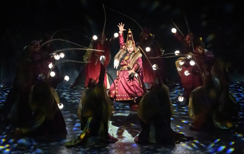 Review: THE MONGOL KHAN, London Coliseum Image