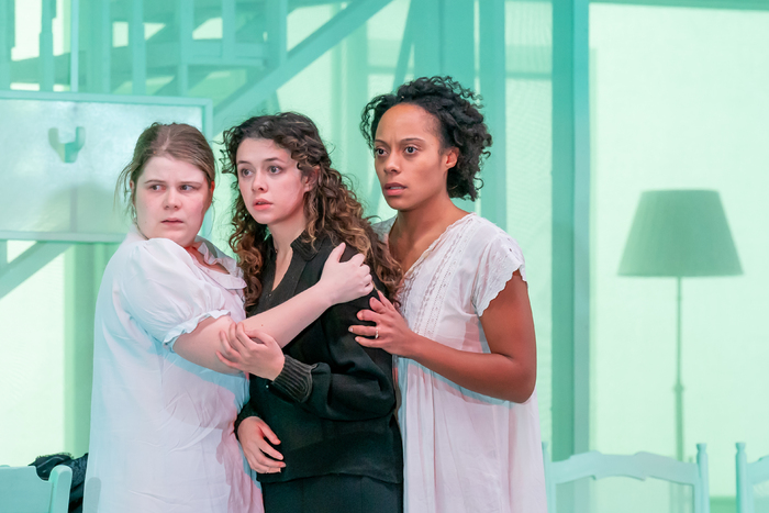 Photos: First Look at the National Theatre's THE HOUSE OF BERNARDA ALBA Image