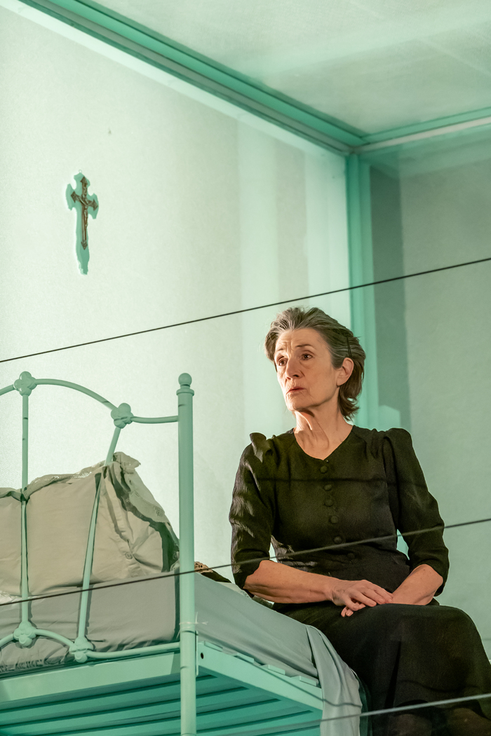Photos: First Look at the National Theatre's THE HOUSE OF BERNARDA ALBA Image