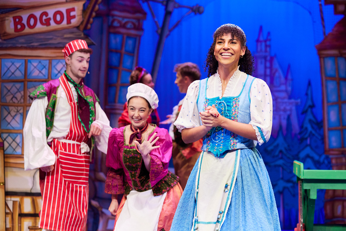 Photos: First Look at BEAUTY AND THE BEAST Panto at Corn Exchange Newbury 