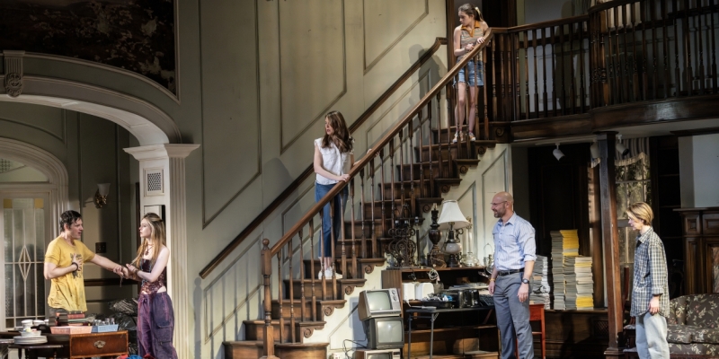 Wake Up With BroadwayWorld December 19th, 2023 Image