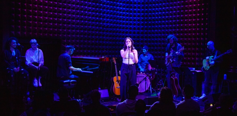 Review: CRISTIN MILIOTI An Oasis Of Coolness At Joe's Pub Image