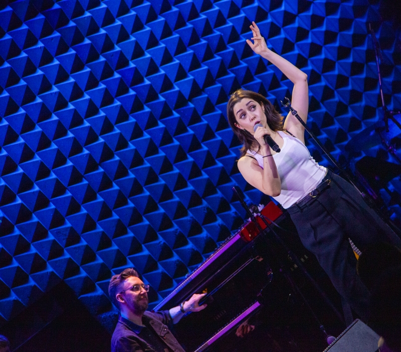 Review: CRISTIN MILIOTI An Oasis Of Coolness At Joe's Pub Image