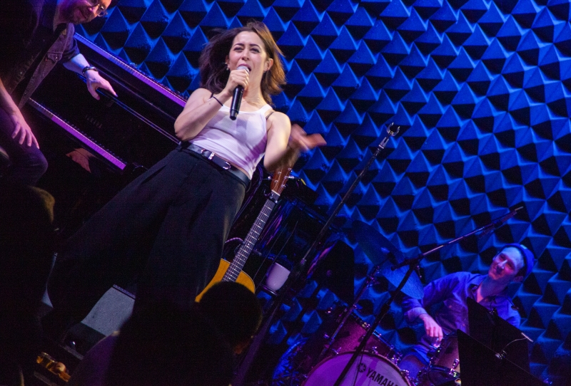 Review: CRISTIN MILIOTI An Oasis Of Coolness At Joe's Pub Image
