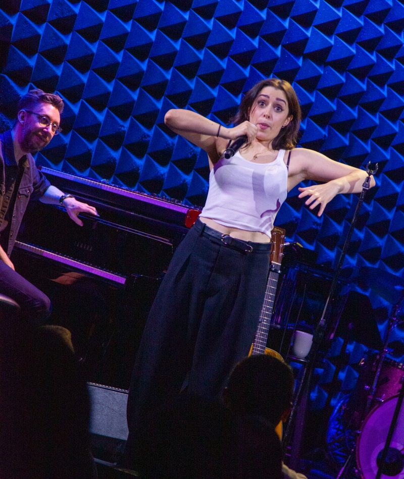 Review: CRISTIN MILIOTI An Oasis Of Coolness At Joe's Pub Image