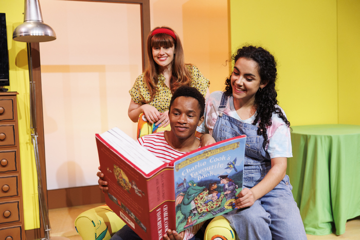 Photos: First Look at Touring Production of CHARLIE COOK'S FAVOURITE BOOK 
