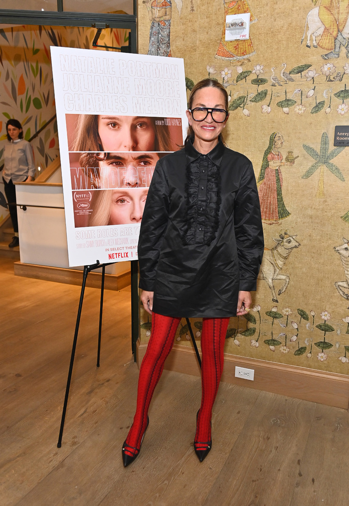 Photos: Inside the MAY DECEMBER Screening in NYC With Natalie Portman, Julianne Moore & More 