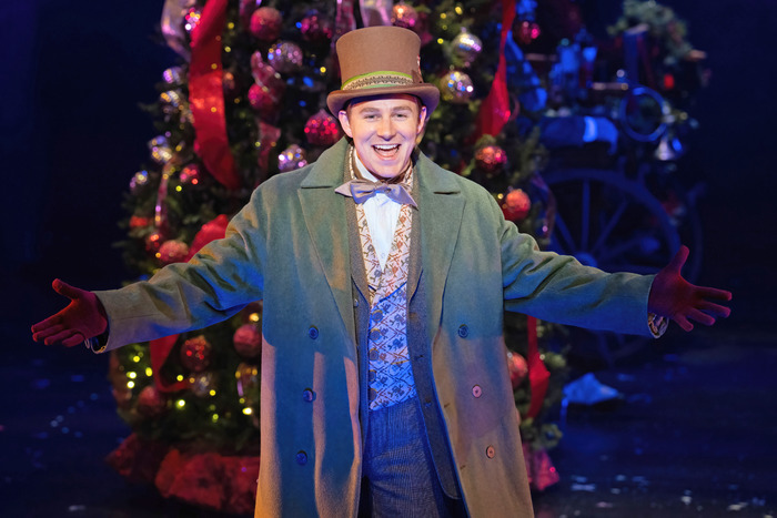 Photos/Video: First Look At A CHRISTMAS CAROL 2023 At ZACH Theatre Image