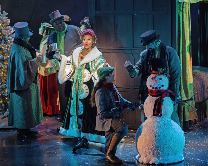 Photos/Video: First Look At A CHRISTMAS CAROL 2023 At ZACH Theatre Image